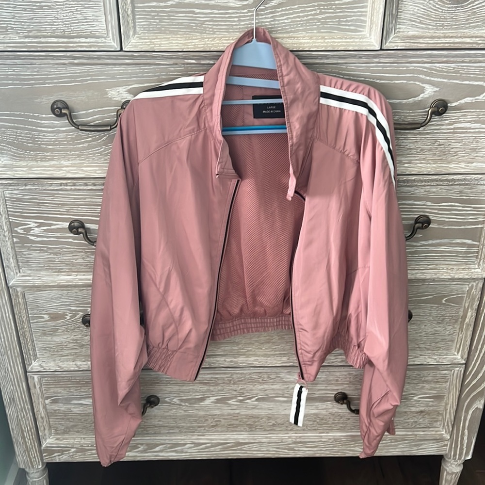 Cropped athletic bomber jacket
